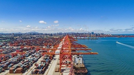 Напряженность на Ближнем Востоке влияет на мировые морские перевозки – ставки морских фрахтов могут резко возрасти.